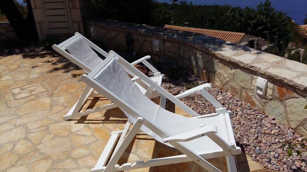 Villa Lilium Athanion Exterior photo